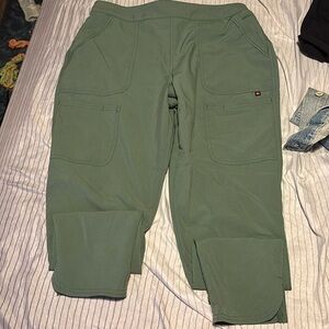 Sage scrub pants